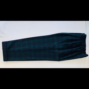 Ladies pleated plaid pant